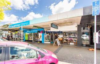 Well Positioned Browns Bay Retail