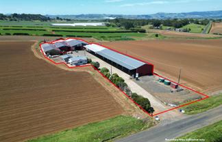 PRIME RURAL HUB WITH YARD
