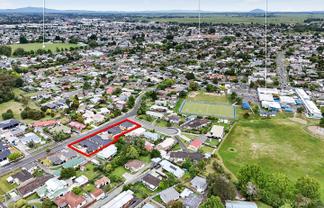 2/2 Wedgewood Place, Dinsdale