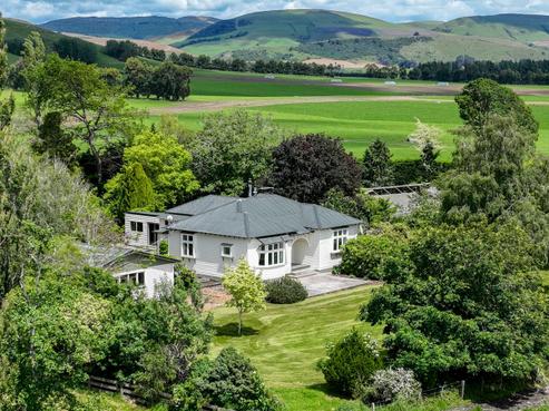 284 Estate Road, Clinton and Surrounds