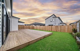 30 Korowhiti Road, Clarks Beach