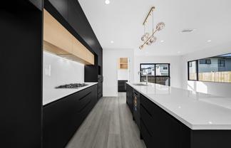 16 Gertrude Cole Road, Clarks Beach