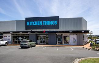 Large Modern Showroom - North Shore 