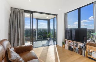 803/1 Buscomb Avenue, Henderson