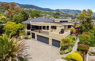 29 Austen Ward Heights, Enner Glynn