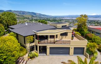 29 Austen Ward Heights, Enner Glynn