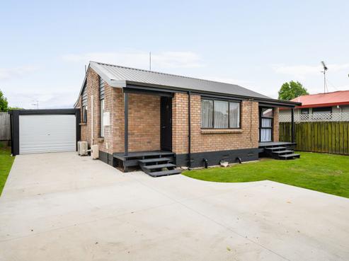 120A Clarkin Road, Fairfield