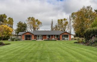 782 Steffens Road, Oxford