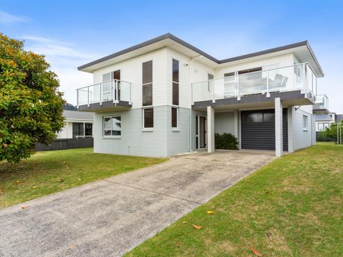 107 Rangi Avenue, Whangamata