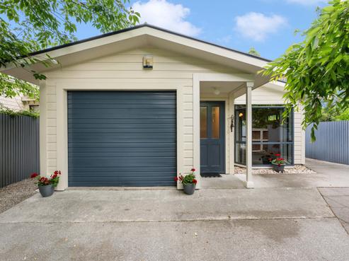 7 Mcmaster Street, Greytown