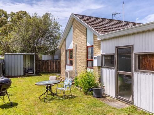 5F Millard Avenue, Masterton