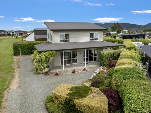 34 Breaksea Street, Te Anau