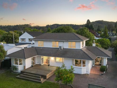 11 Sophia Street, Glenholme