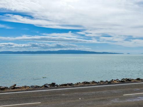 158 Thames Coast Road, Whakatete Bay