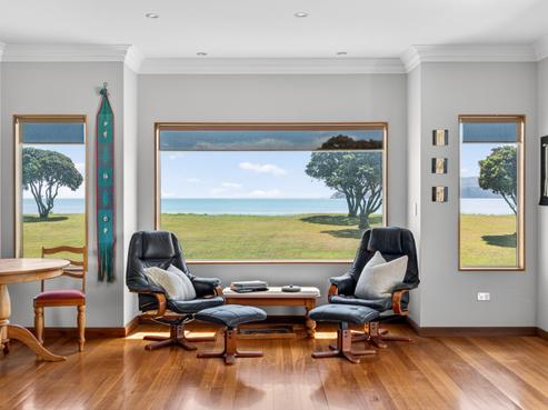 22 Pohutukawa Drive, Mahia