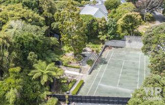 60 Box Hill, Khandallah
