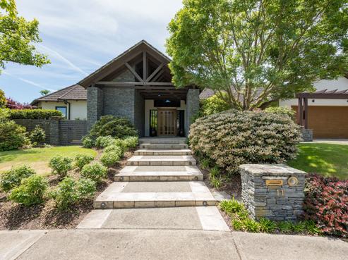 11 Heron Grove, Richmond