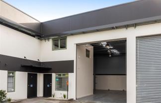 Renovated Industrial Unit – Middleton