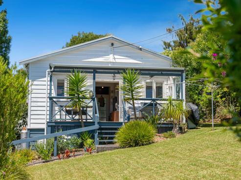 27A Mangakura Road, Helensville