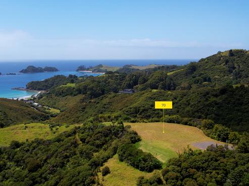 70 Onekainga Rise, Whananaki