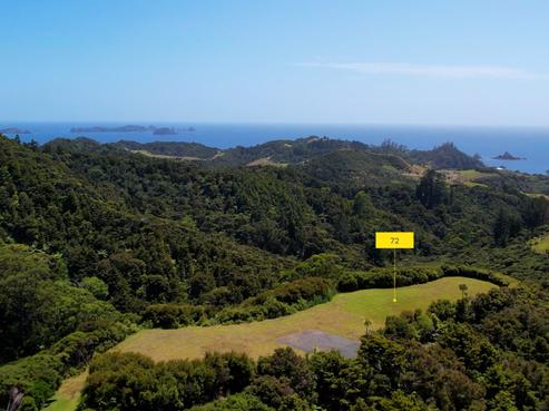 72 Onekainga Rise, Whananaki