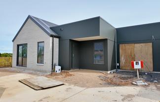 2/42 Briannarose Drive, Fitzroy