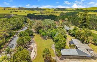 Multi-dwelling resort with immediate income stream