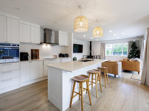 31 Hikawera Drive, Frimley