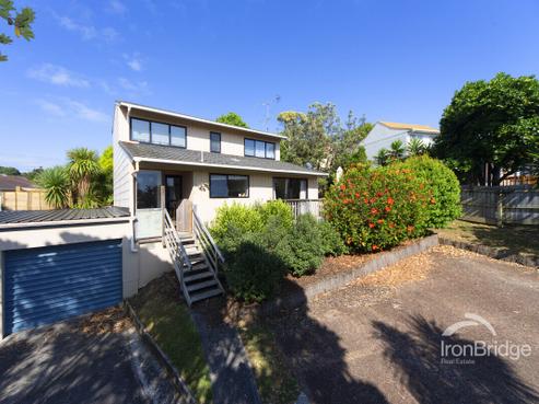 1/125 Oaktree Avenue, Browns Bay