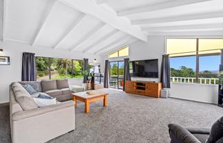 15 Ormiston Road, Mangapai and Surrounds