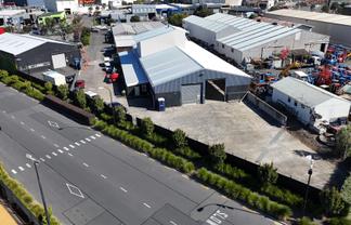 CBRE | Versatile Warehouse + Yard on Neilson St