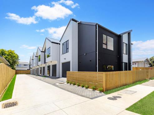 16 Grande Vue Road, Papatoetoe