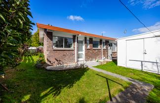2/29 Trentham Road, Papakura