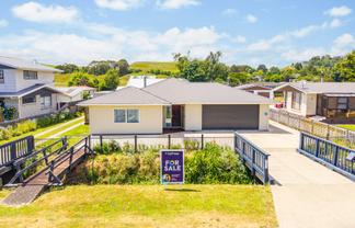 3 Huxley Street, Pahiatua