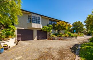 16 Braemar Place, Marchwiel