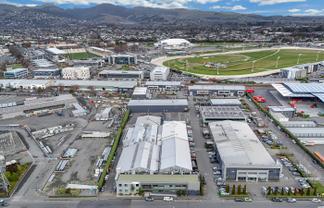 Must be sold – prime commercial opportunity