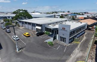 Penrose Industrial Facility | 1,367 m2
