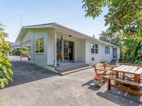 71E Bronte Street East, Nelson City