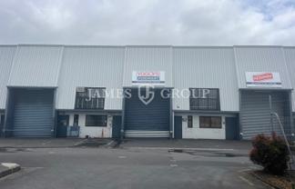 HIGH STUD & FUNCTIONAL