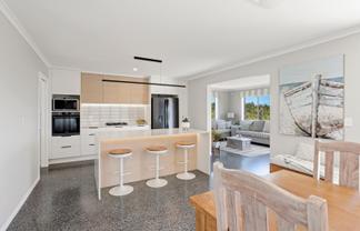 116 Stratford Drive, Cable Bay
