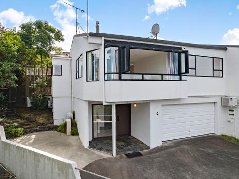 2/8 City View Terrace, Birkenhead