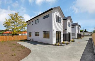 1B Simons Street, Kensington