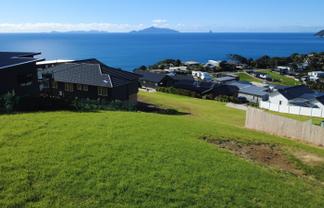 8 Aquarius Lane, Langs Beach