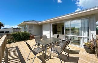 9 Puriri Avenue, Kaiaua