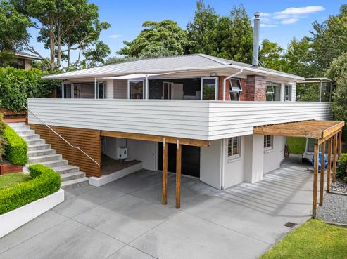 140 Bellevue Road, Brookfield