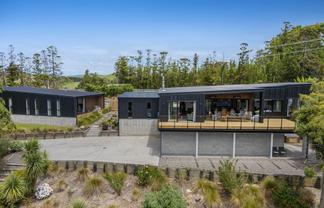 161 Sharp Road, Matakana