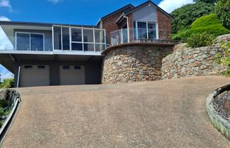 OFFICE SUITE WITH PANORAMIC VIEWS