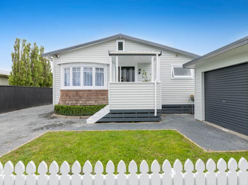 49A Parakai Avenue, Parakai