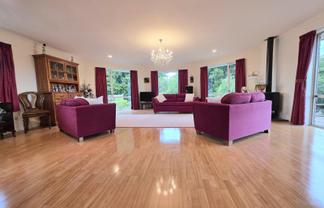 79 Maudes Road, Deborah