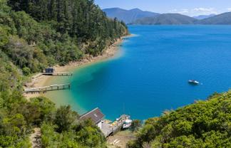  Bay of Many Coves, Admiralty Bay